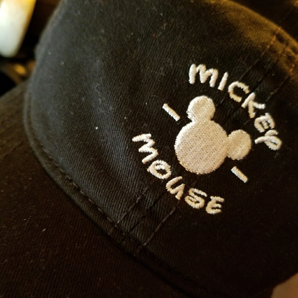Mickey mouse cap - Picture 2 of 3